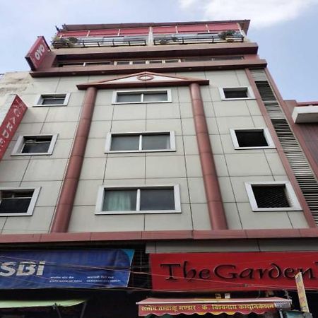 Hotel The Garden Inn Varanasi Exterior photo